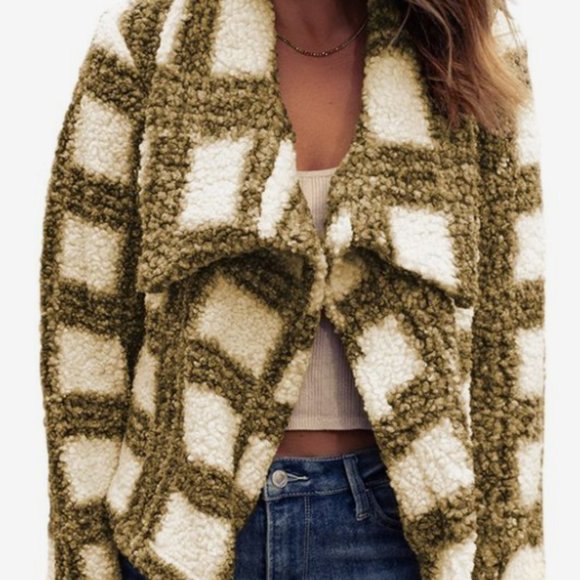 Altar'd State Jackets & Blazers - Altar'd State Sherpa Jacket